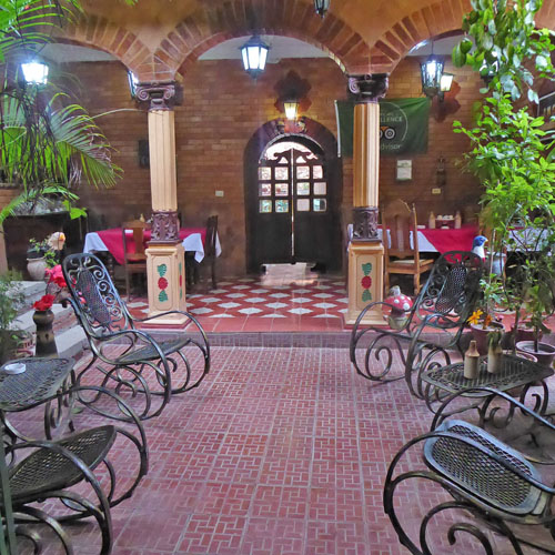 hostal amatista